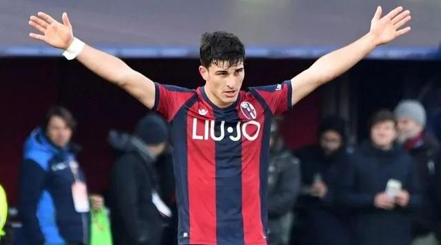 许多批评者 许多批评者