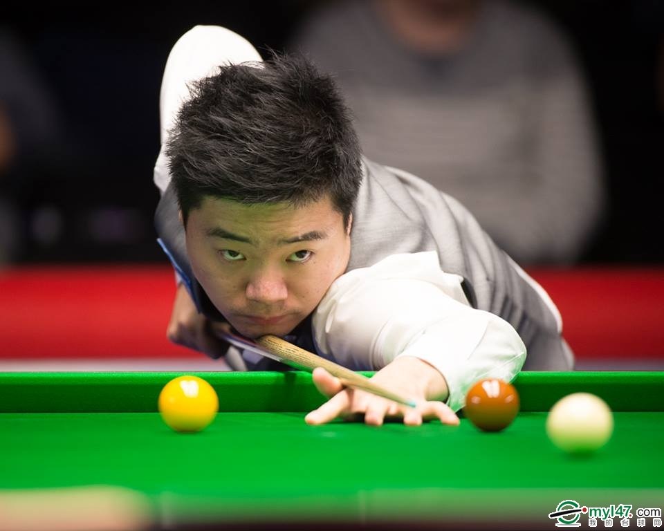 个人荣获世 个人荣获世