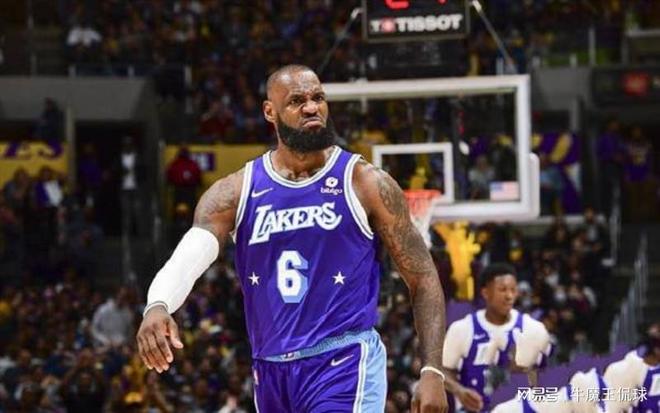 落在三点 落在三点